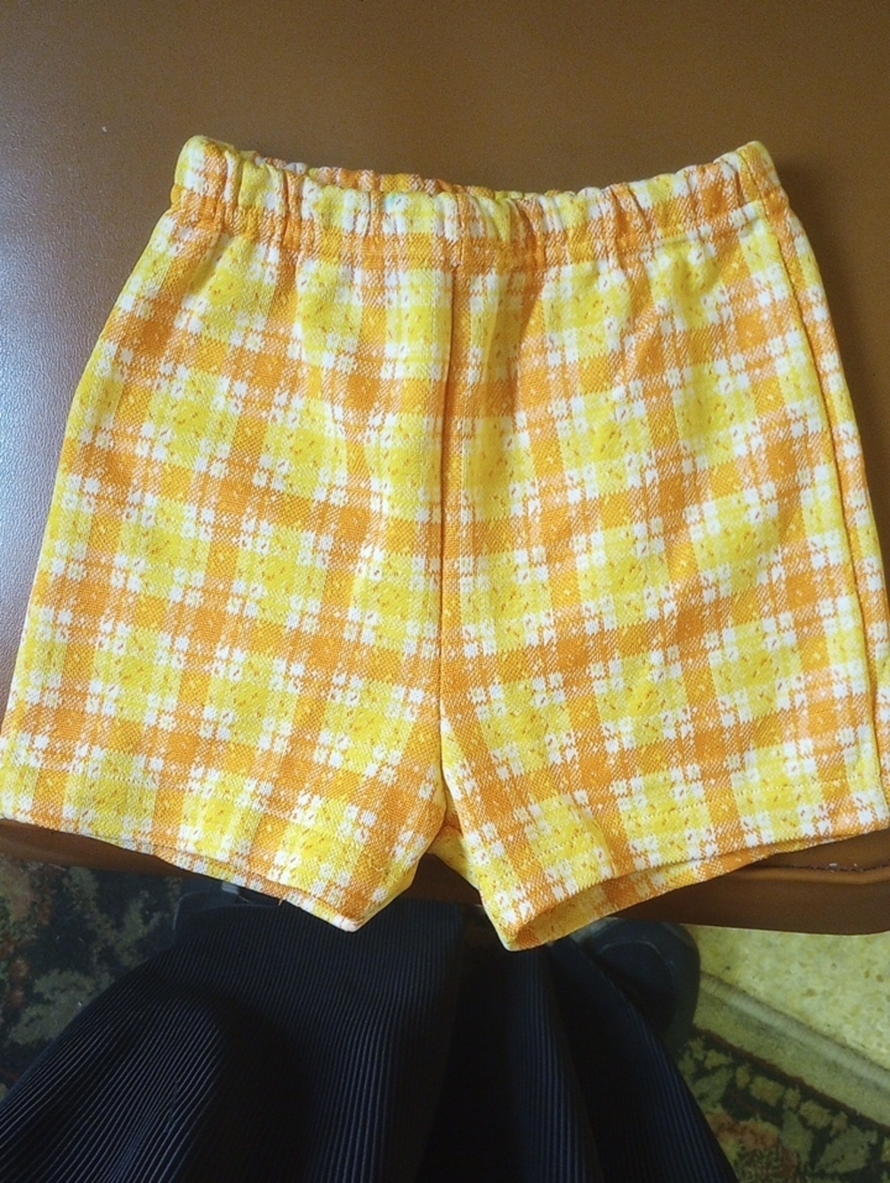 Health-Tex Vintage Colorful Plaid Polyester & Cotton Shorts. Orange Yellow White